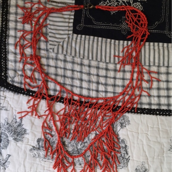 Jewelry - Vintage anthropologie necklace